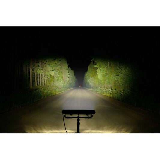 Tesla Model S (2016 - ) Panther Aero C540