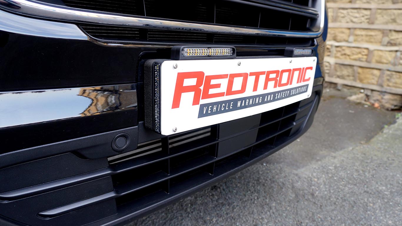 Redtronic Infinity SP2 rekisterikilpi